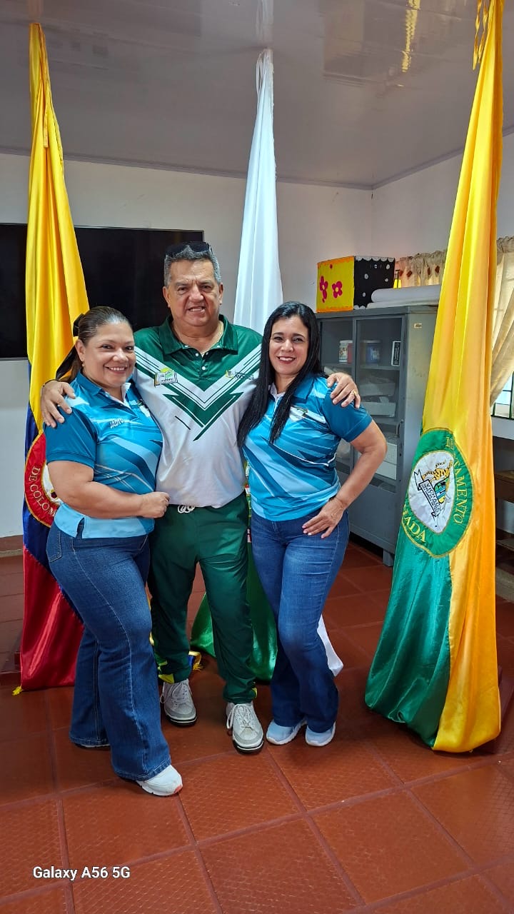 Aleida Gelvez. Rector@